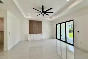 919 Hibiscus Ave, Lehigh Acres, FL 33972 - Photo 12