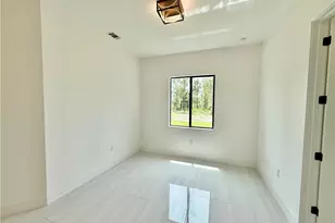 919 Hibiscus Ave, Lehigh Acres, FL 33972 - Photo 22