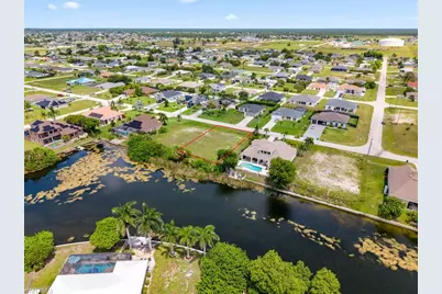1210 NW 18th Ter, Cape Coral, FL 33993 - Photo 10