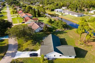 561 Foxcreek Dr, Lehigh Acres, FL 33974 - Photo 4