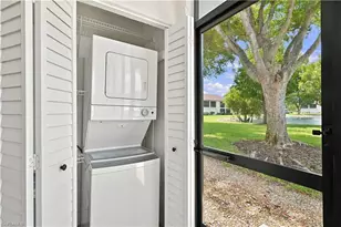 9261 Central Park Dr, Fort Myers, FL 33919 - Photo 20