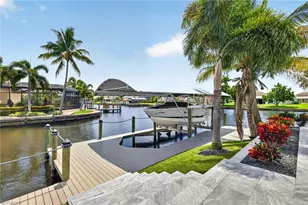 5362 Mayfair Ct, Cape Coral, FL 33904 - Photo 46