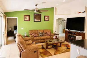 1206 NE 5th Ave, Cape Coral, FL 33909 - Photo 14