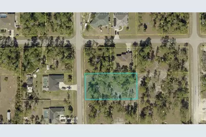 820 Hamilton Ave, Lehigh Acres, FL 33972 - Photo 2