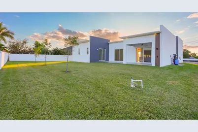 5 SW 26th Pl, Cape Coral, FL 33991 - Photo 44