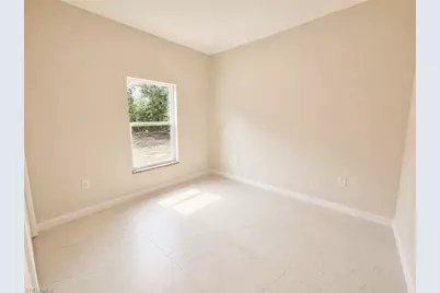 2617 Queen Dr, Lehigh Acres, FL 33971 - Photo 8