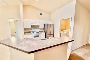 2800 41st St SW, Lehigh Acres, FL 33976 - Photo 6