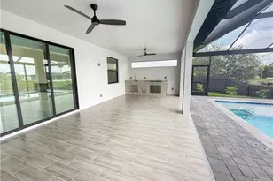 407 SE 16th St, Cape Coral, FL 33990 - Photo 24