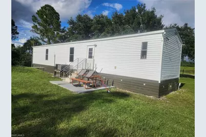 330 N Cabbage Palm St, Clewiston, FL 33440 - Photo 4