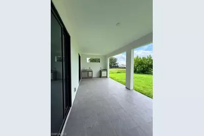 2124 NE 28th St, Cape Coral, FL 33909 - Photo 24