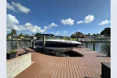 1201 SE 32nd Ter, Cape Coral, FL 33904 - Photo 6