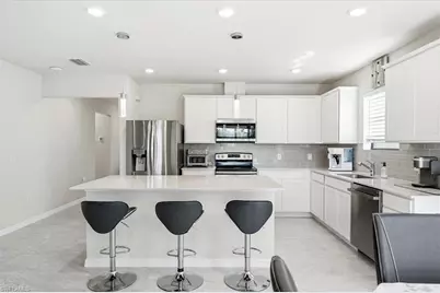 10761 Firebush Cir, North Fort Myers, FL 33917 - Photo 2