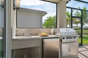 11523 Jacaranda Dr, Naples, FL 34120 - Photo 4