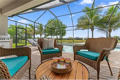 11523 Jacaranda Dr, Naples, FL 34120 - Photo 6