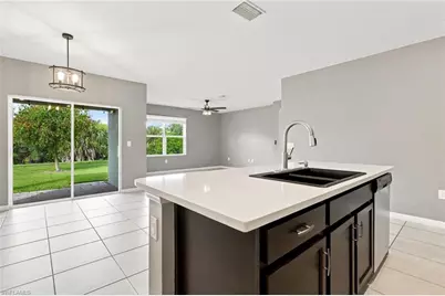 3180 Cozumel Ct, Cape Coral, FL 33909 - Photo 6