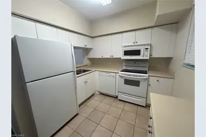 8358 Bernwood Cove Loop #707, Fort Myers, FL 33966 - Photo 2
