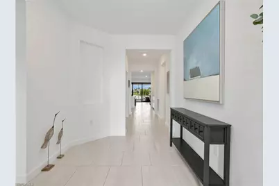 20199 Hartford Blvd, Estero, FL 33928 - Photo 6