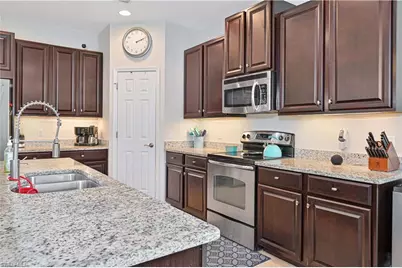 8641 Banyan Bay Blvd, Fort Myers, FL 33908 - Photo 14