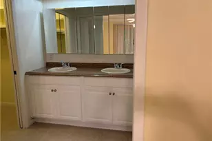 5661 Eichen Cir E, Fort Myers, FL 33919 - Photo 26