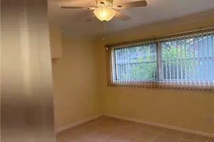 5661 Eichen Cir E, Fort Myers, FL 33919 - Photo 12