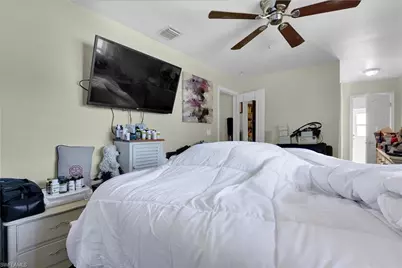 521 Grant Ave, Lehigh Acres, FL 33972 - Photo 20