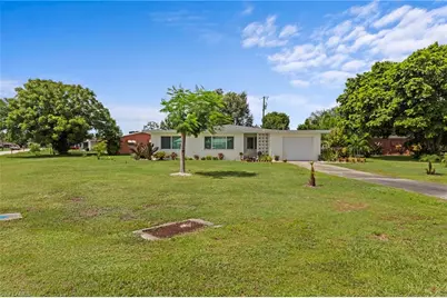 1212 Barnsdale St, Lehigh Acres, FL 33936 - Photo 2