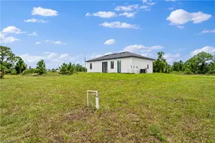 1023 Graystone Ave, Lehigh Acres, FL 33974 - Photo 20