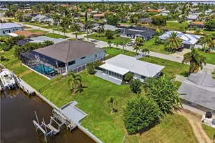 3106 SE 18th Pl, Cape Coral, FL 33904 - Photo 2