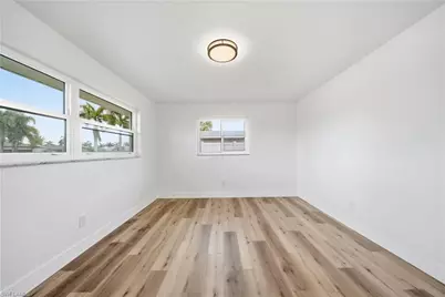 3106 SE 18th Pl, Cape Coral, FL 33904 - Photo 32