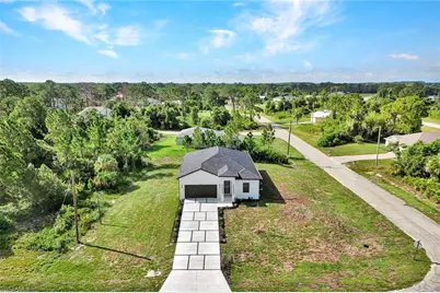 5085 NE Tradewinds Cir, Labelle, FL 33935 - Photo 48
