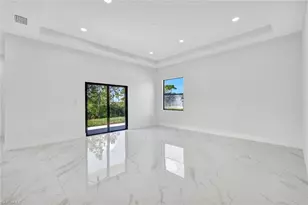 5085 NE Tradewinds Cir, Labelle, FL 33935 - Photo 16
