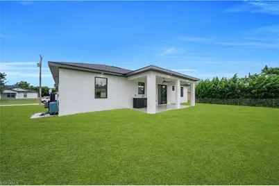 129 NW 14th St, Cape Coral, FL 33993 - Photo 32