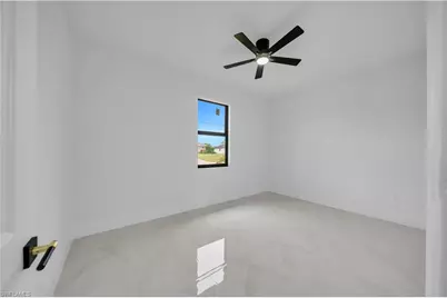 129 NW 14th St, Cape Coral, FL 33993 - Photo 14