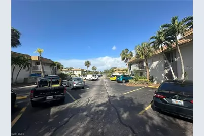 1830 Maravilla Ave #303, Fort Myers, FL 33901 - Photo 4
