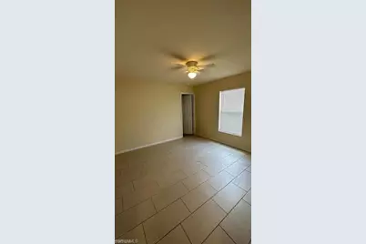 1712 SW 32nd St, Cape Coral, FL 33914 - Photo 8