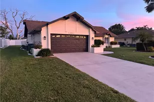 1716 SE 6th St, Cape Coral, FL 33990 - Photo 4