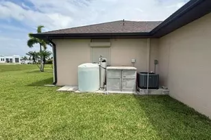 1914 NW 32nd Ct, Cape Coral, FL 33993 - Photo 30
