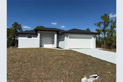 1115 Cove St E, Lehigh Acres, FL 33974 - Photo 2