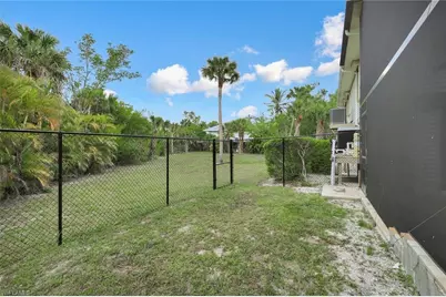 2130 Sunset Cir, Sanibel, FL 33957 - Photo 34