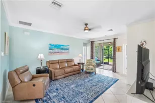 2536 Laurentina Ln, Cape Coral, FL 33909 - Photo 2
