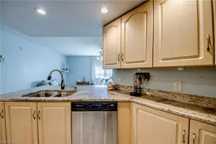 1761 Four Mile Cove Pkwy, Cape Coral, FL 33990 - Photo 26