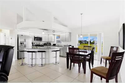 1728 NW 18th St, Cape Coral, FL 33993 - Photo 12