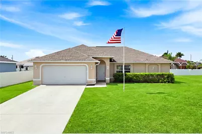 1728 NW 18th St, Cape Coral, FL 33993 - Photo 2