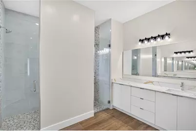 1726 SW 36th Ter, Cape Coral, FL 33914 - Photo 18
