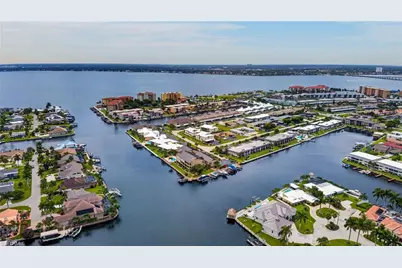4108 SE 19th Ave #206, Cape Coral, FL 33904 - Photo 6
