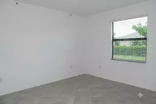 3426 Menores Wy, Fort Myers, FL 33905 - Photo 10