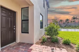 1424 Weeping Willow Ct, Cape Coral, FL 33909 - Photo 2