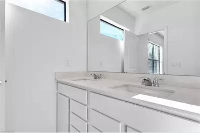 1424 Weeping Willow Ct, Cape Coral, FL 33909 - Photo 10
