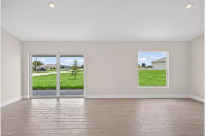 1135 NW 8th Pl, Cape Coral, FL 33993 - Photo 4