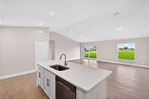 1135 NW 8th Pl, Cape Coral, FL 33993 - Photo 10